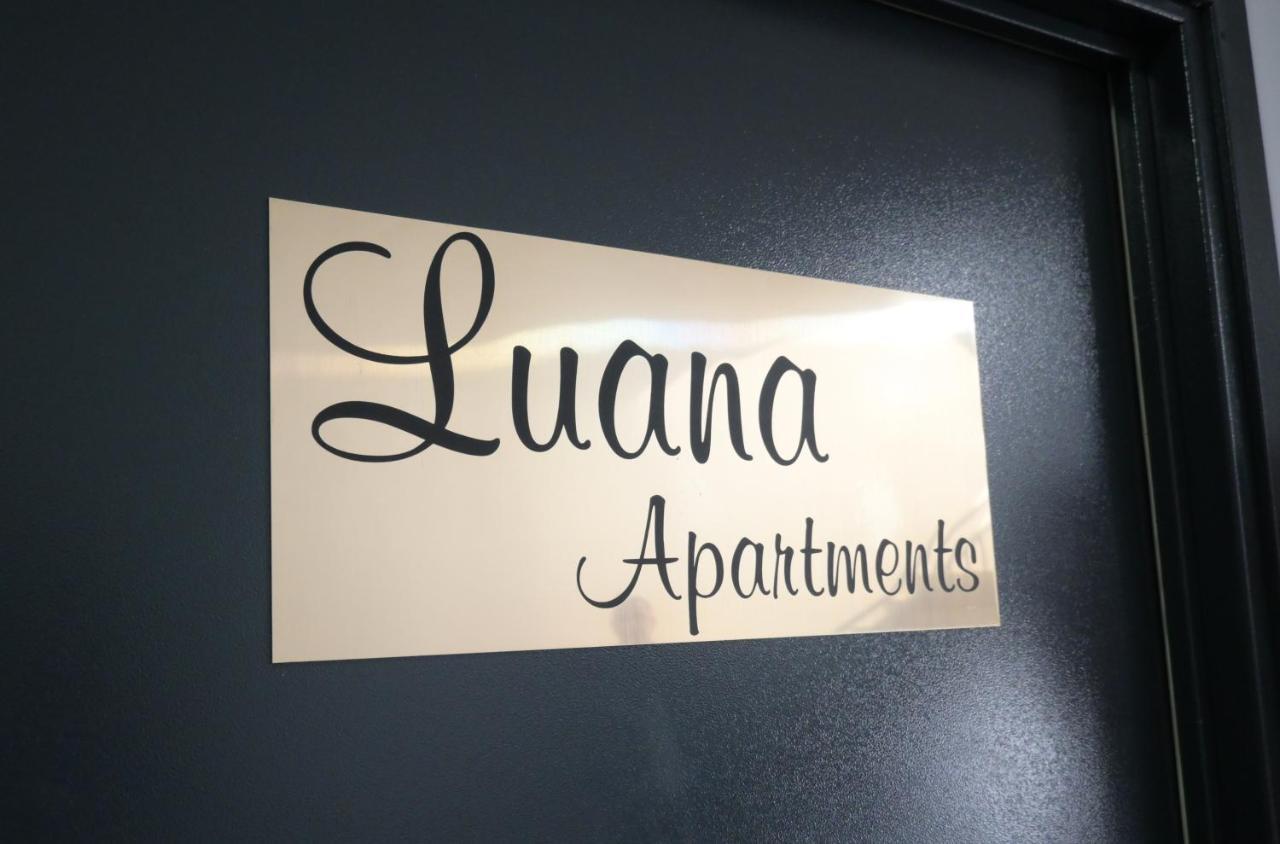 אוטופן Luana Airport Apartments #7 מראה חיצוני תמונה